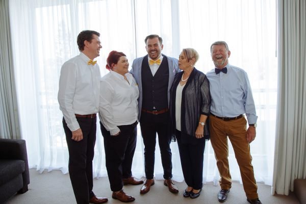 Elyse and Dan's wedding day in Carrara, frame 034