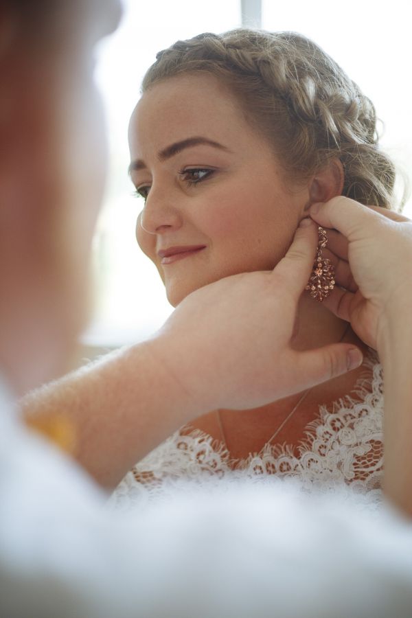 Elyse and Dan's wedding day in Carrara, frame 058