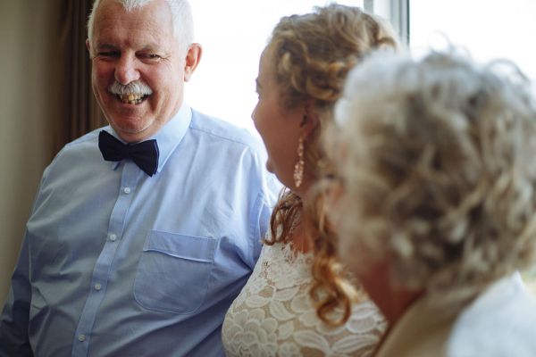 Elyse and Dan's wedding day in Carrara, frame 073
