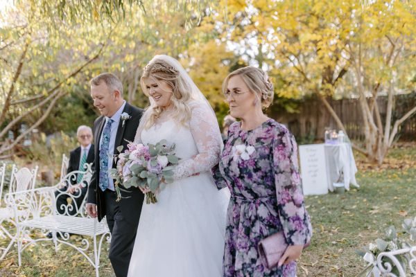 Erika and Jackson's wedding day in Gundaroo, frame 034