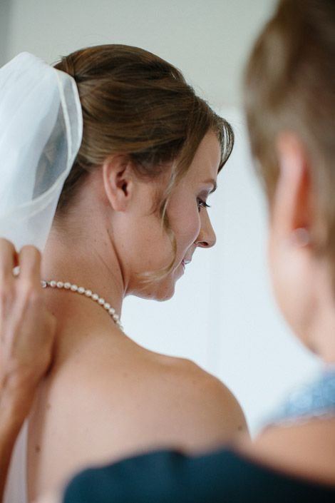 The couple's wedding day in Great Ocean Road, frame 012