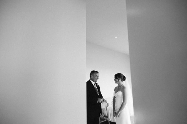 The couple's wedding day in Great Ocean Road, frame 021