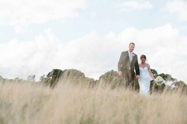 The couple's wedding day in Great Ocean Road, frame 058