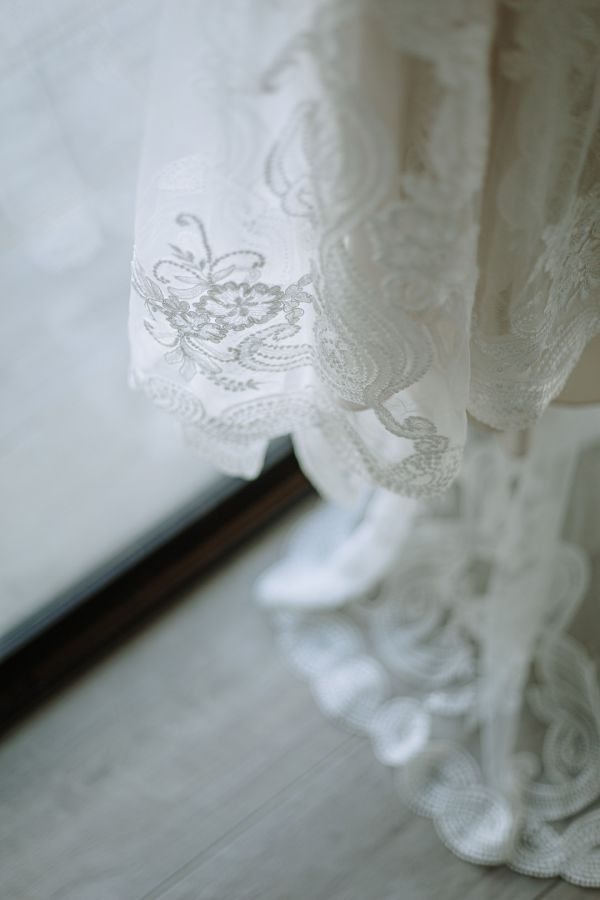Kate and David's wedding day in Barton, frame 034