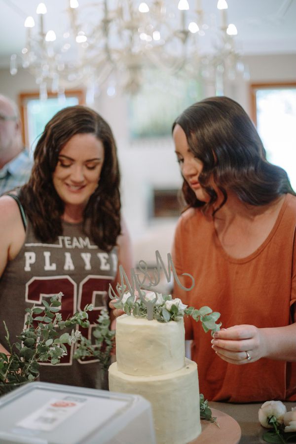 Keira and Adam's wedding day in Grahamvale, frame 019