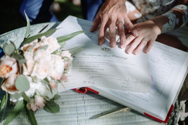 Keira and Adam's wedding day in Grahamvale, frame 127