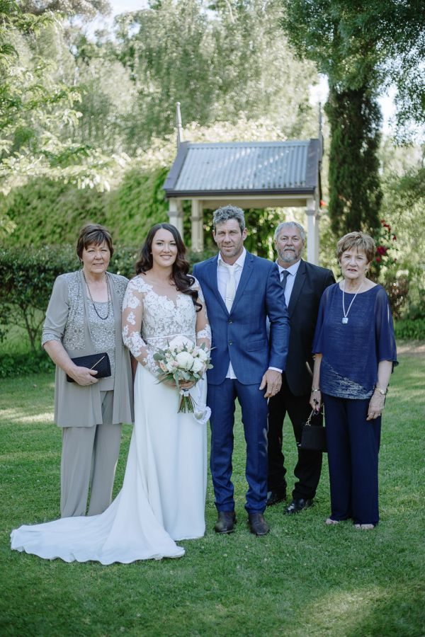 Keira and Adam's wedding day in Grahamvale, frame 154