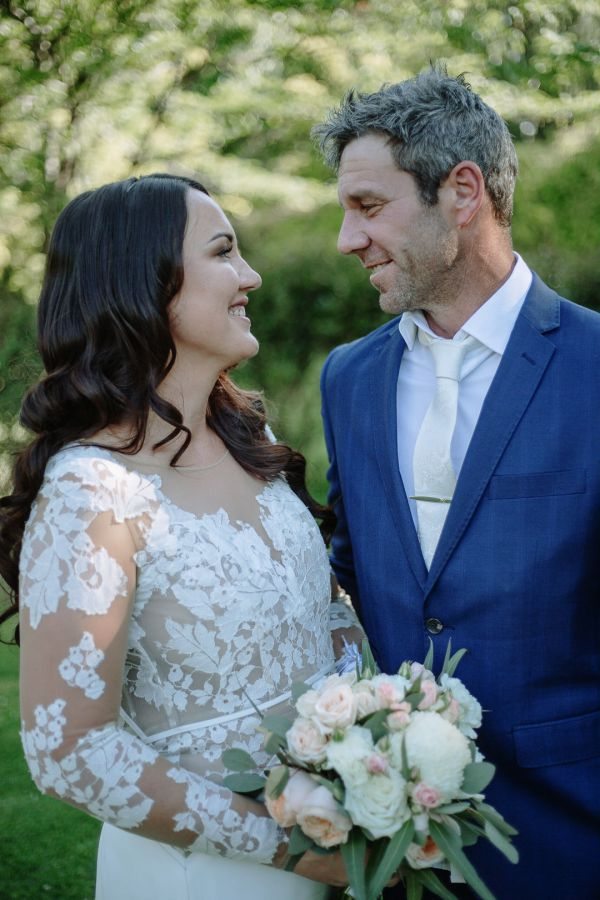 Keira and Adam's wedding day in Grahamvale, frame 166