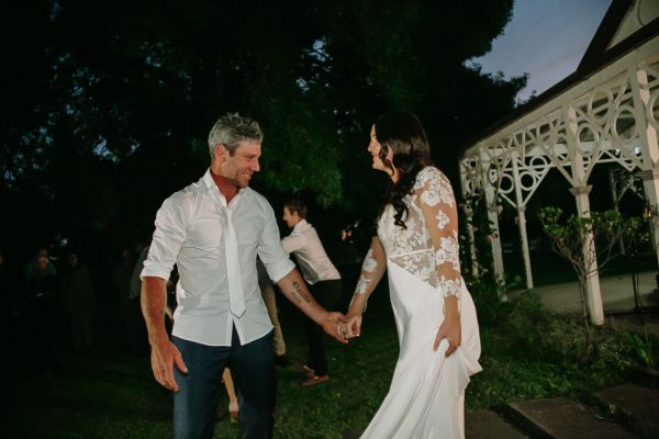 Keira and Adam's wedding day in Grahamvale, frame 331