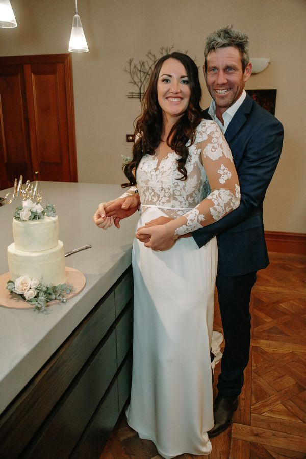 Keira and Adam's wedding day in Grahamvale, frame 361