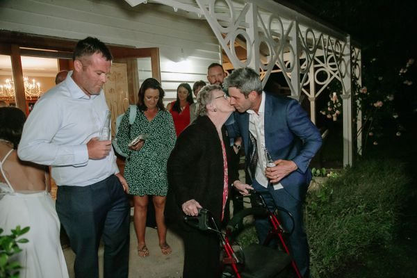 Keira and Adam's wedding day in Grahamvale, frame 385