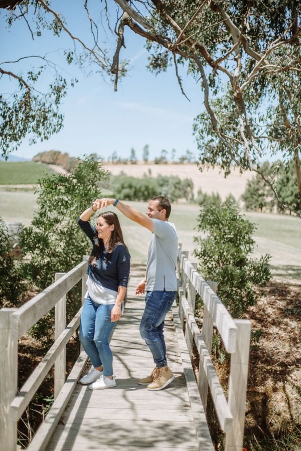 Vanessa and Michael's pre-wedding session in Dixons Creek, frame 019