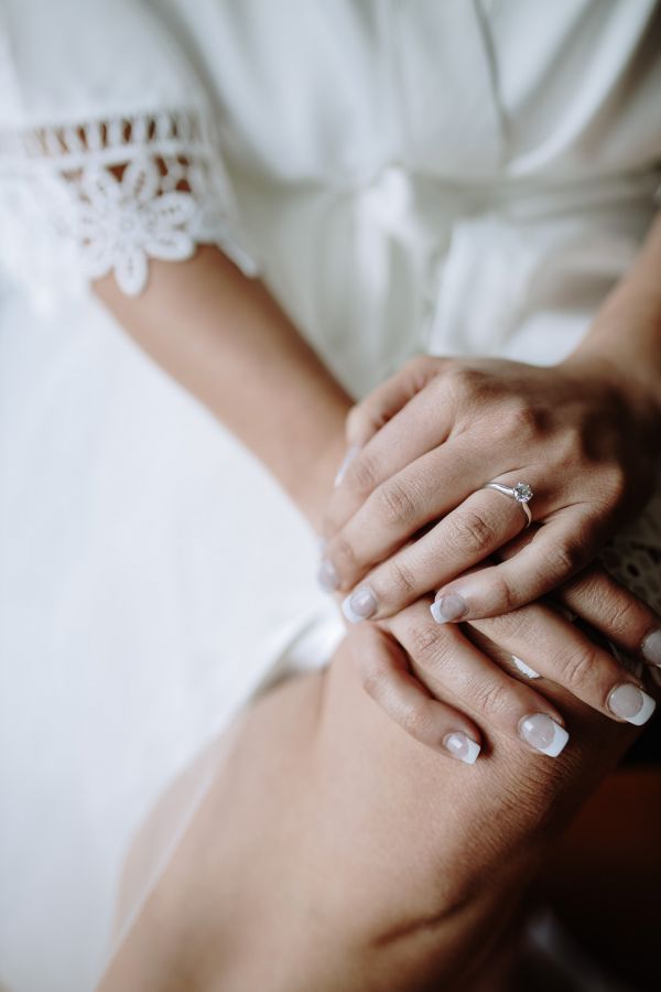 Vanessa and Michael's wedding day in Dixons Creek, frame 007