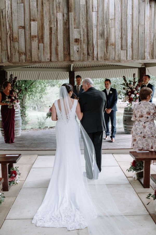 Vanessa and Michael's wedding day in Dixons Creek, frame 025