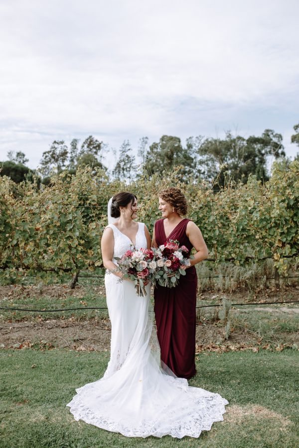 Vanessa and Michael's wedding day in Dixons Creek, frame 064