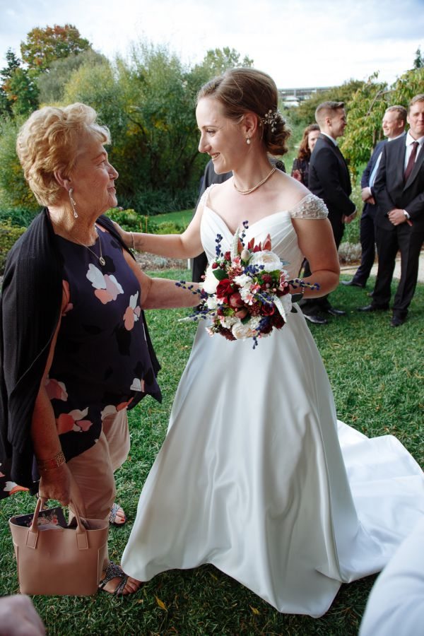 Josef Chromy Wines wedding, the couple, frame 149
