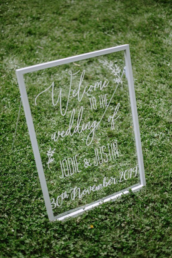 Justin and Jodie's wedding day in Gong Gong, frame 022