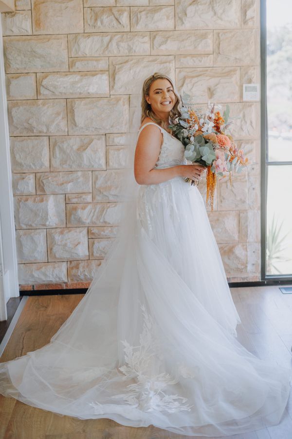 Longview Vineyard wedding, Ashleigh and Fraser, frame 002