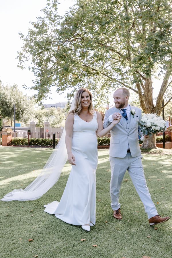 Melisa and Paul's wedding day in Toorak, frame 073