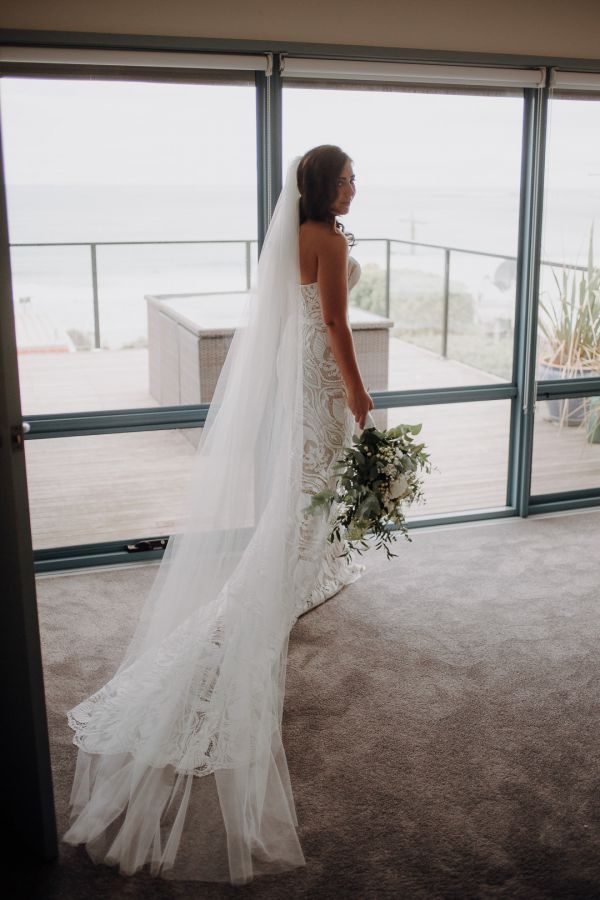 Sarah and Rob's wedding day in Lorne, frame 019