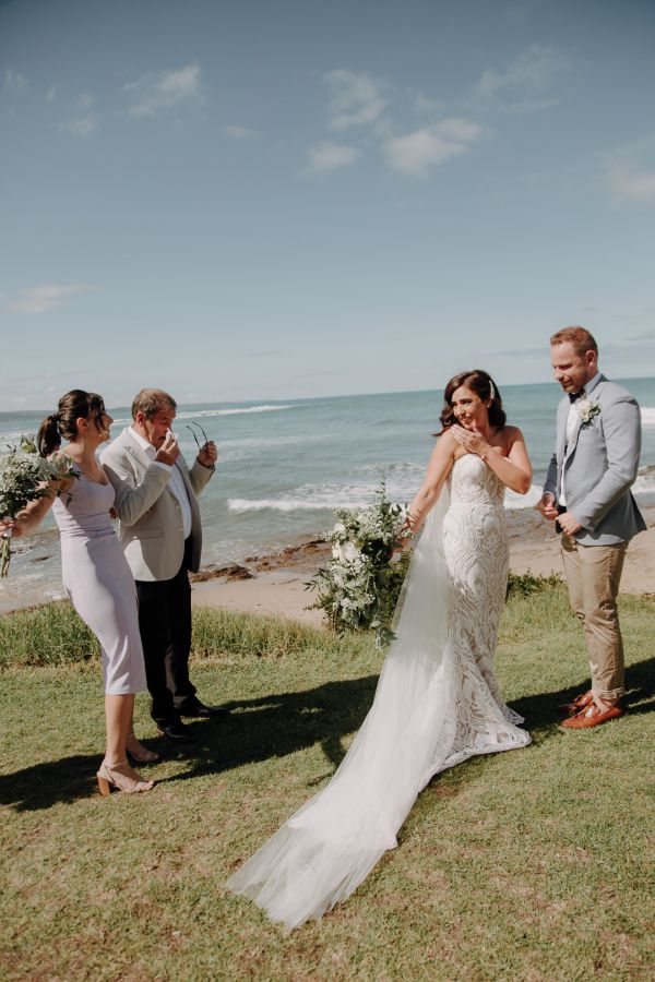 Lorne Beach wedding, Sarah and Rob, frame 023