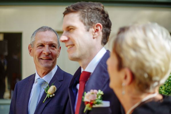 Bec and Shaun's wedding day in Kallista, frame 031