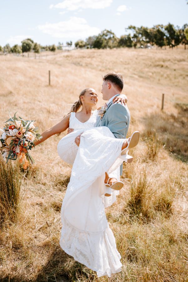 Sally and Luke's wedding day in Chintin, frame 032