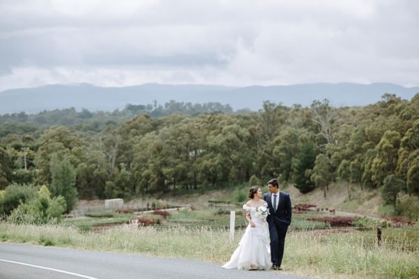 Calyn and Sham's pre-wedding session in Wandin Yallock, frame 004
