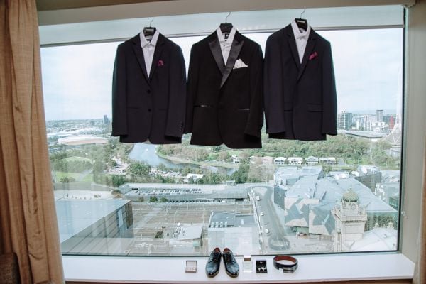 Vivian and Tony's wedding day in Melbourne, frame 004