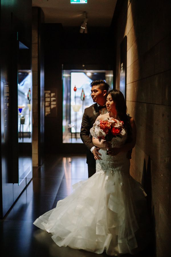 Vivian and Tony's wedding day in Melbourne, frame 055