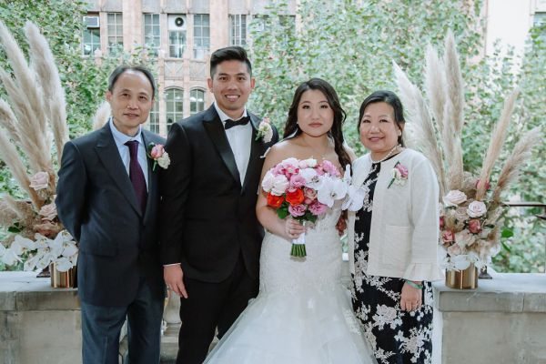 Vivian and Tony's wedding day in Melbourne, frame 163