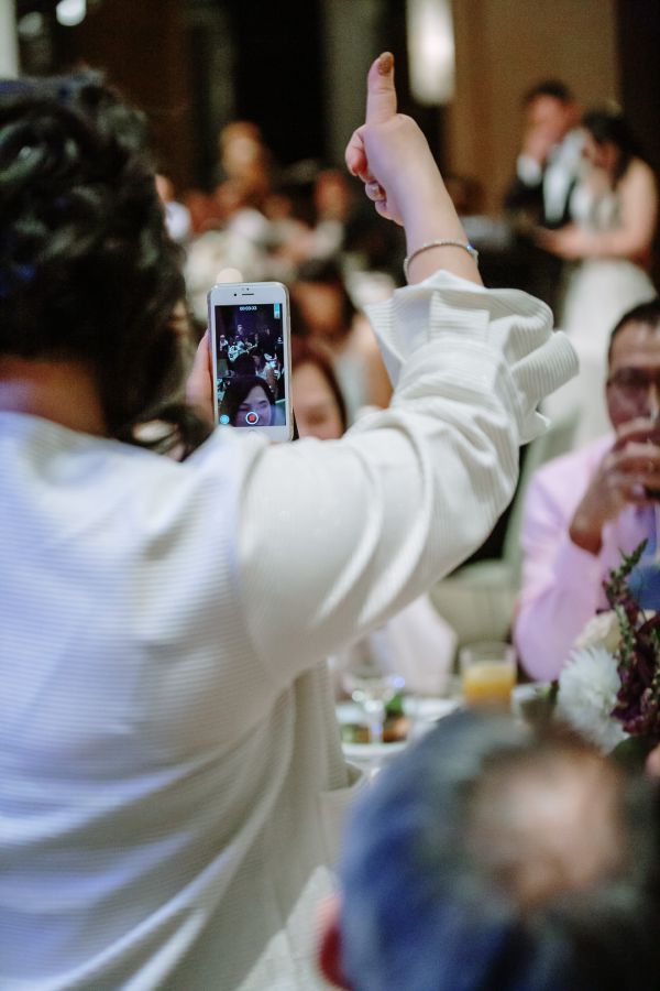 Vivian and Tony's wedding day in Melbourne, frame 364