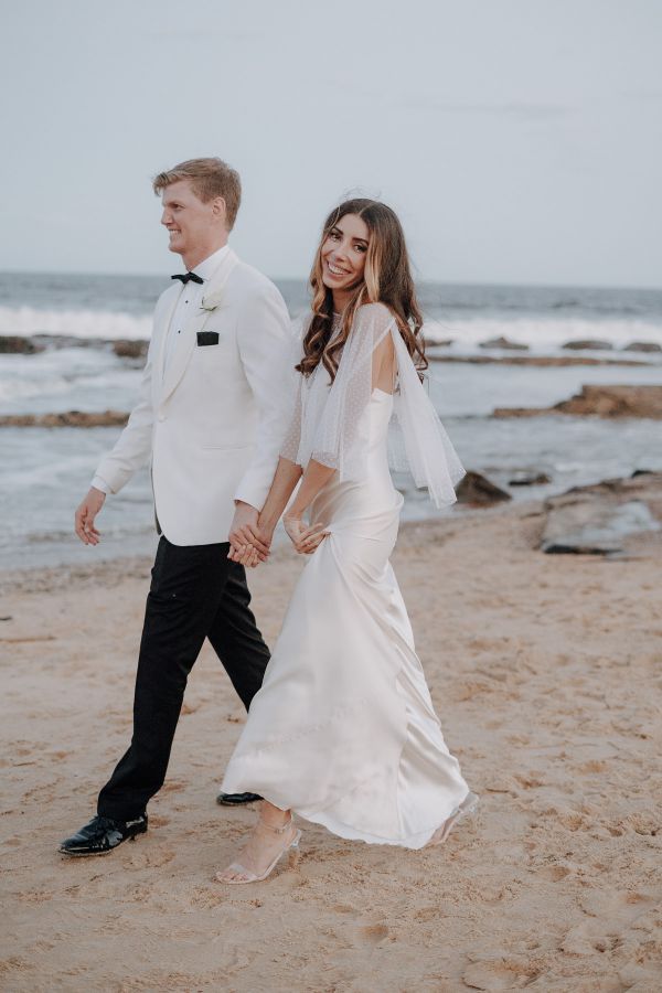 Merewether Surfhouse wedding, Rachael and Dylan, frame 083