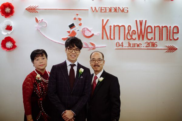 The couple's wedding day in Murrumbeena, frame 025