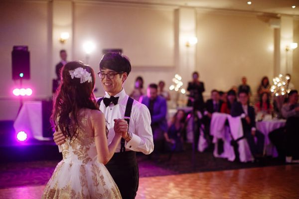 The couple's wedding day in Murrumbeena, frame 304