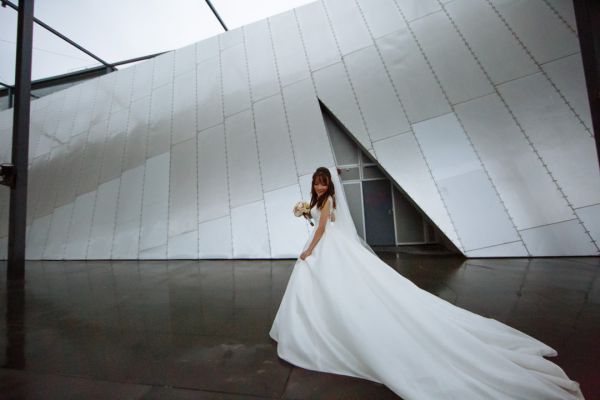 Carlton Gardens wedding, the couple, frame 098
