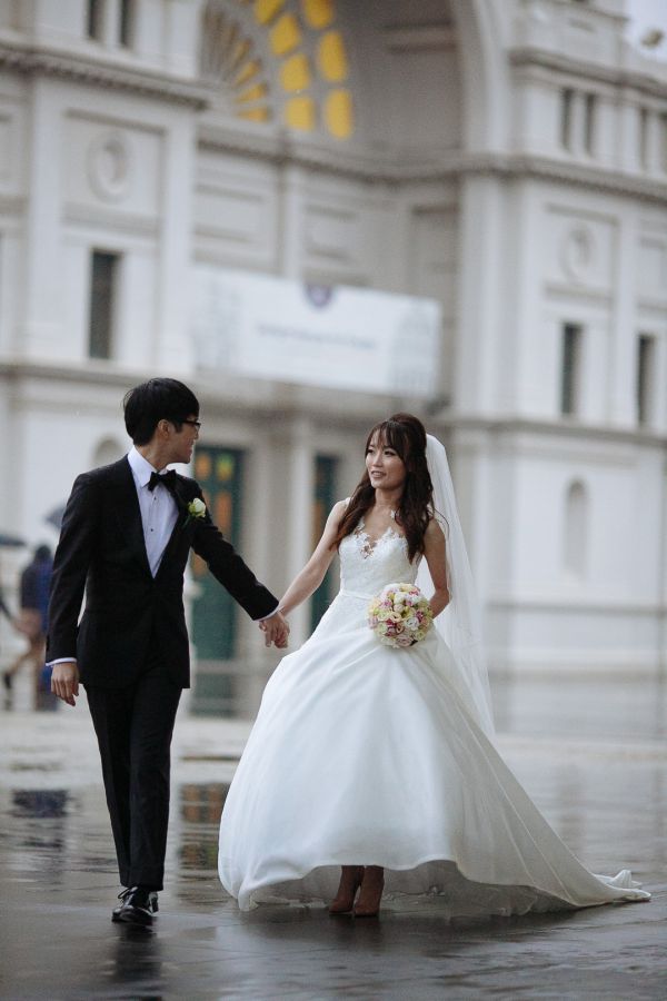 Carlton Gardens wedding, the couple, frame 107