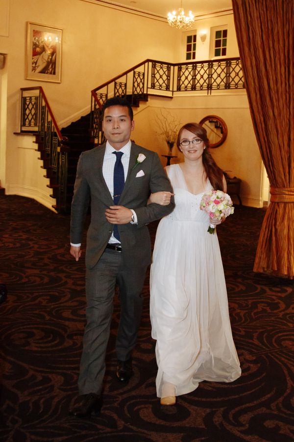 The couple's wedding day in Carlton, frame 112