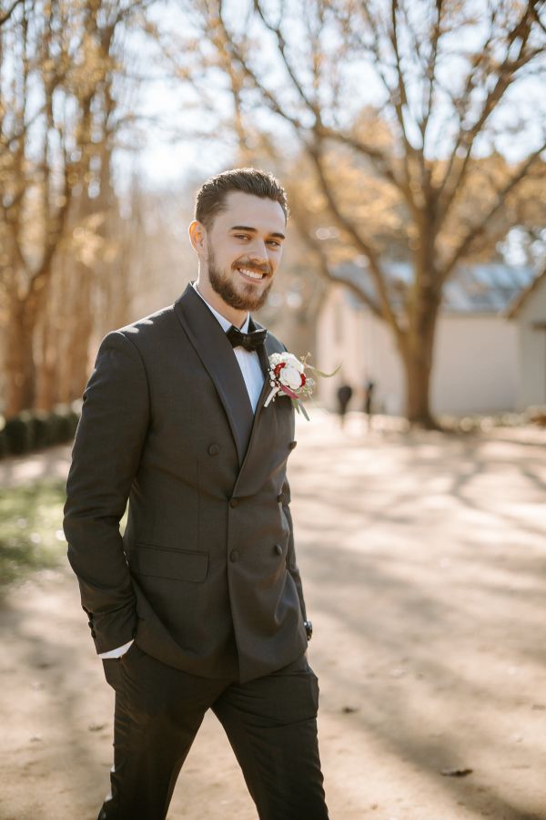 Erica and Matthew's wedding day in Braidwood, frame 028