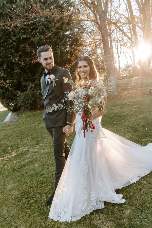 Erica and Matthew's wedding day in Braidwood, frame 109
