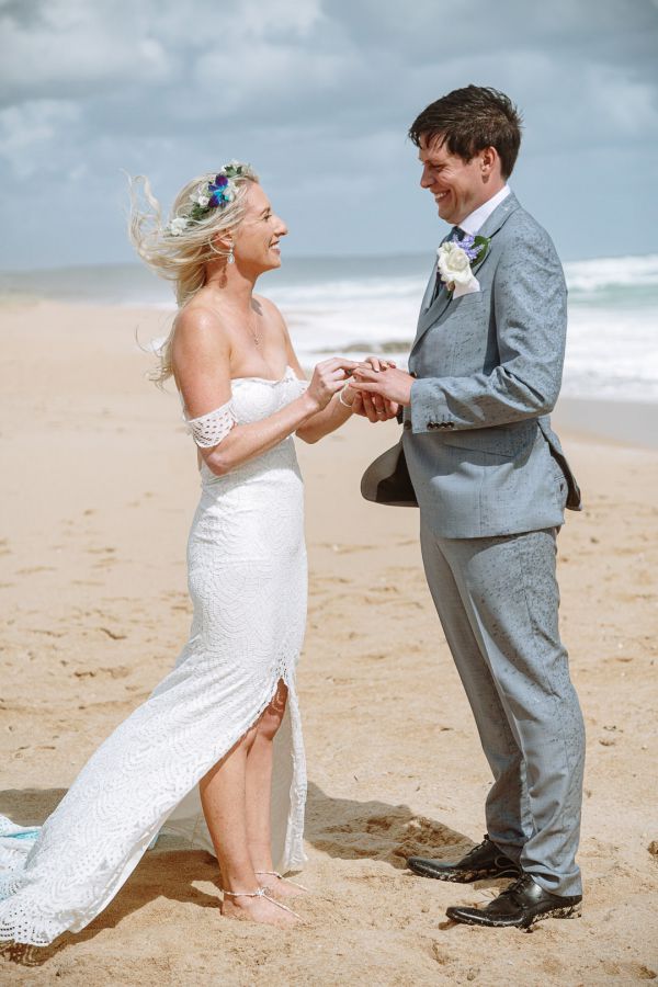 Simone and Sam's wedding day in St Andrews Beach, frame 088