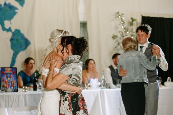 St Andrews Beach Recreation Hall wedding, Simone and Sam, frame 410