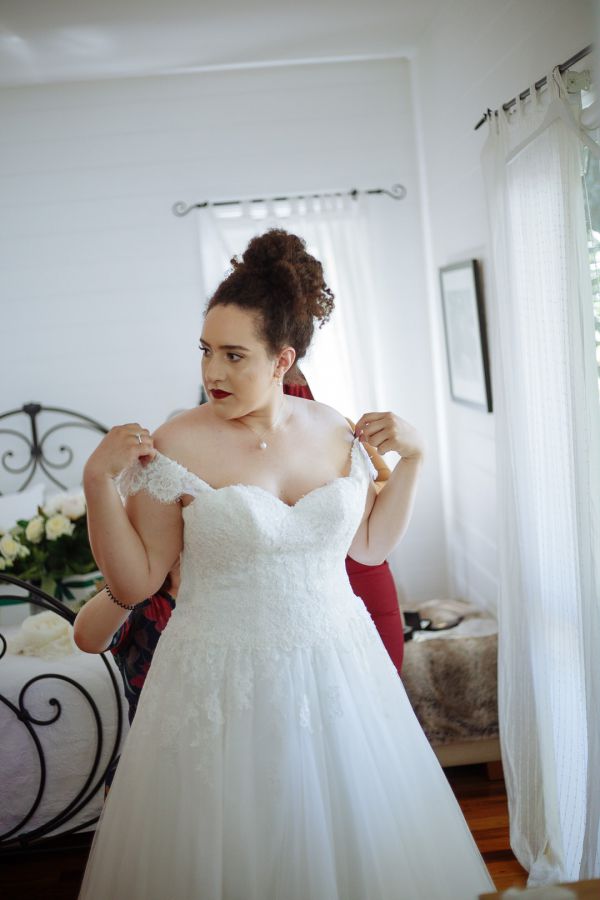 Aroya and Jack's wedding day in Narbethong, frame 046