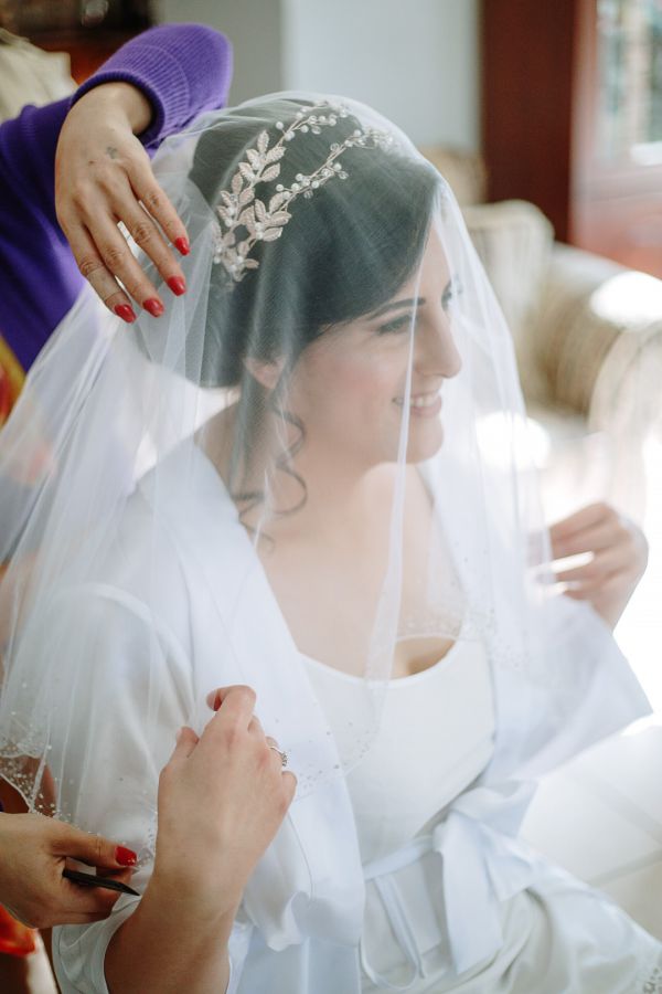 Wedding photograph 018 from Rebecca and Axel's day at Oatlands House