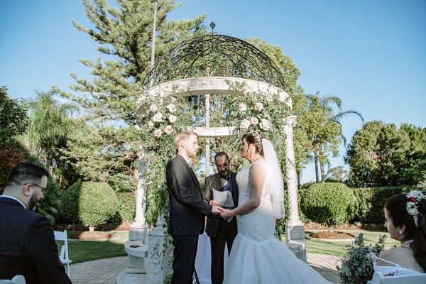 Oatlands House wedding, Rebecca and Axel, frame 119