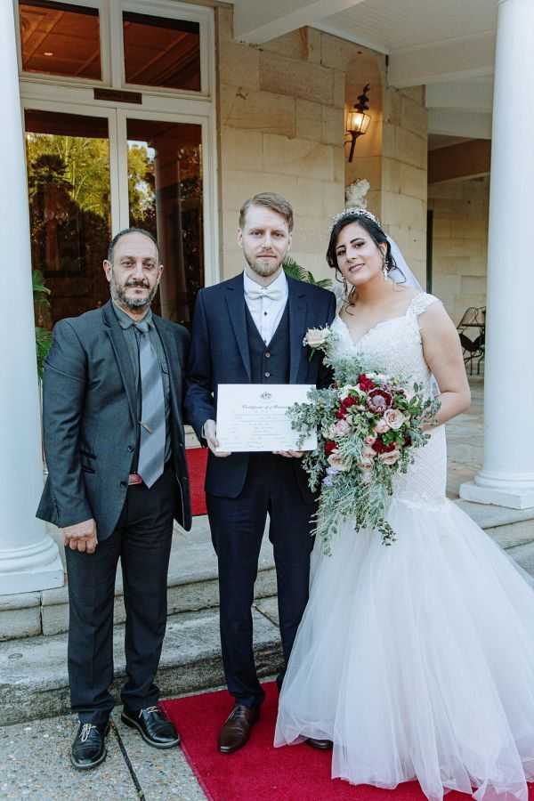 Rebecca and Axel's wedding day in Oatlands, frame 133