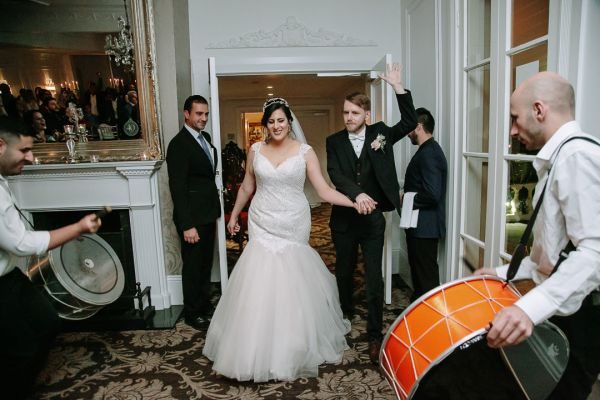 Rebecca and Axel's wedding day in Oatlands, frame 220