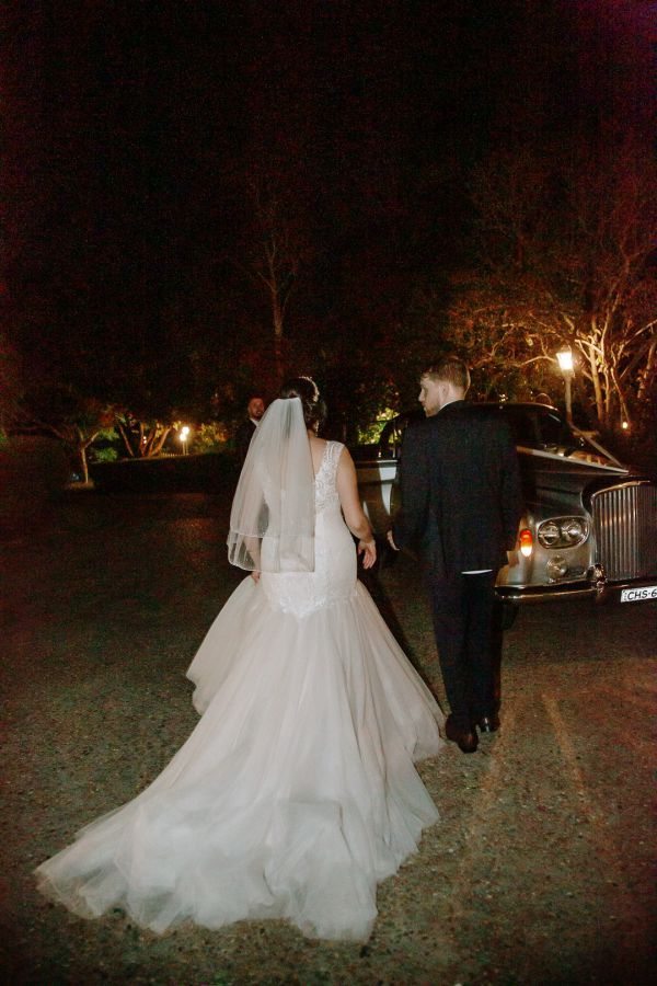 Rebecca and Axel's wedding day in Oatlands, frame 352