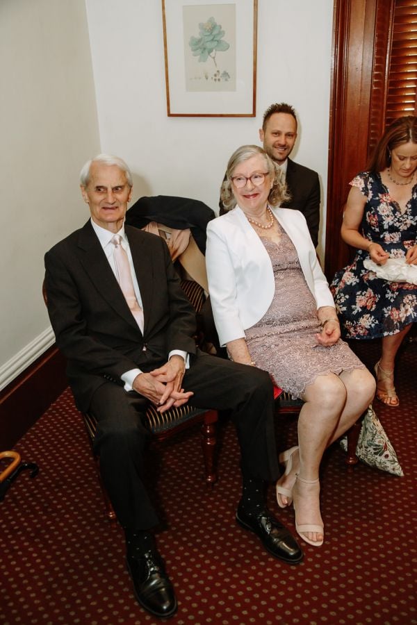 Greg and Pat's wedding day in Melbourne, frame 022