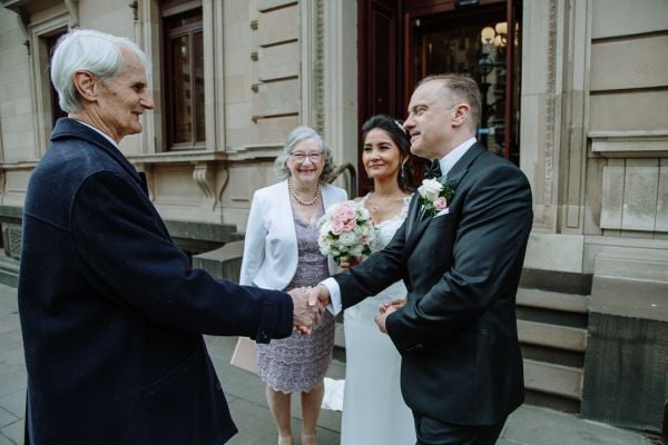 Greg and Pat's wedding day in Melbourne, frame 058